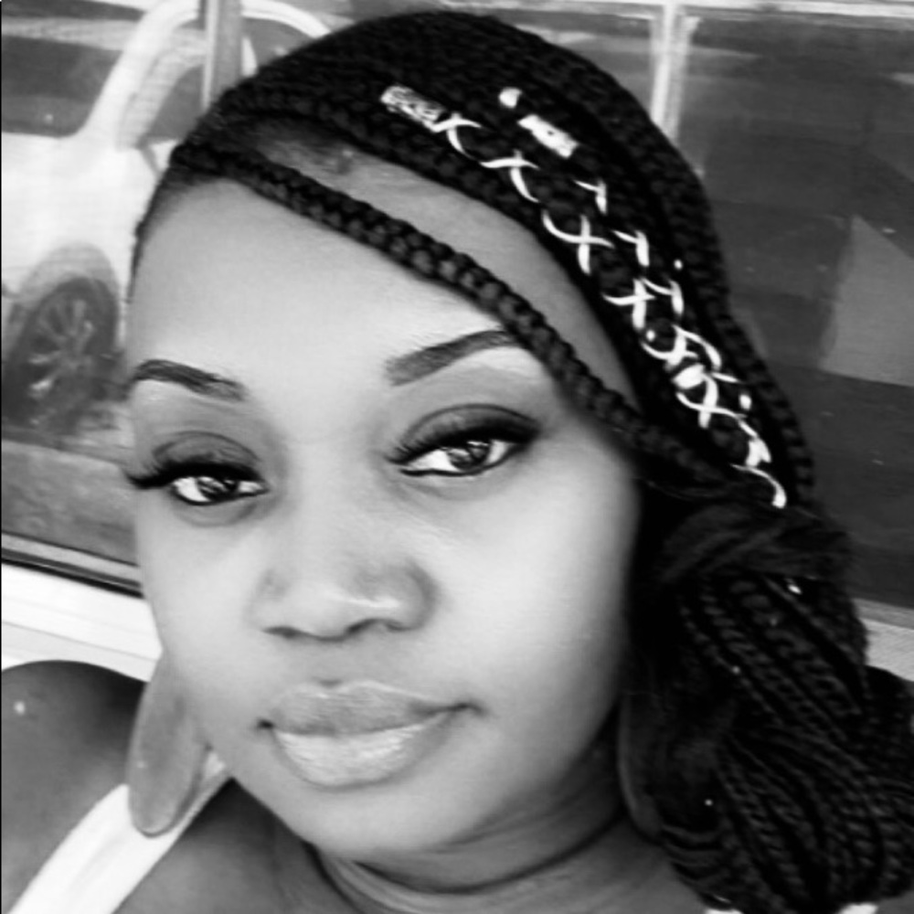 Meet your Posher, Chenelle